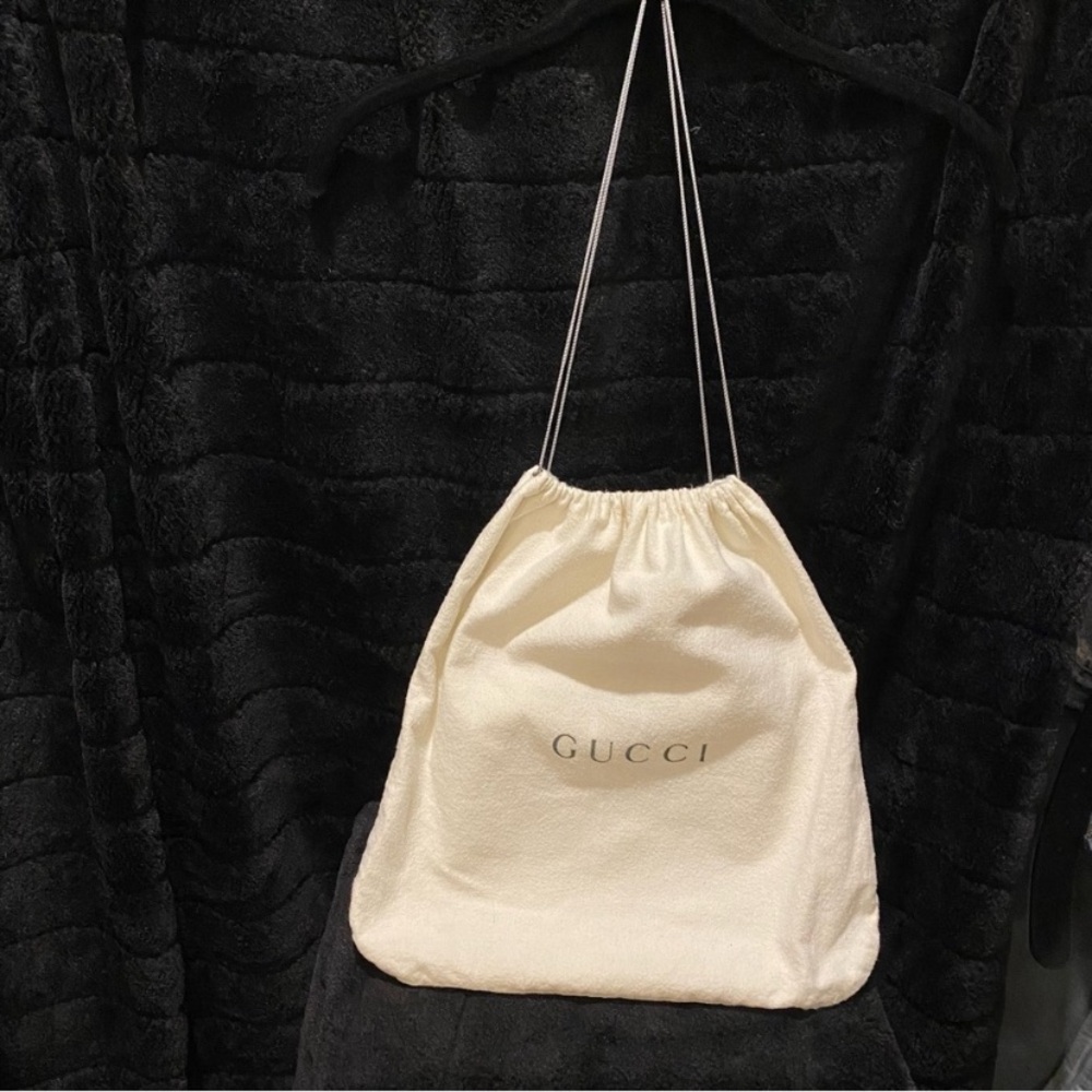 2 GUCCI VINTAGE dust bags/ drawstring 14X14” - Picture 5 of 8